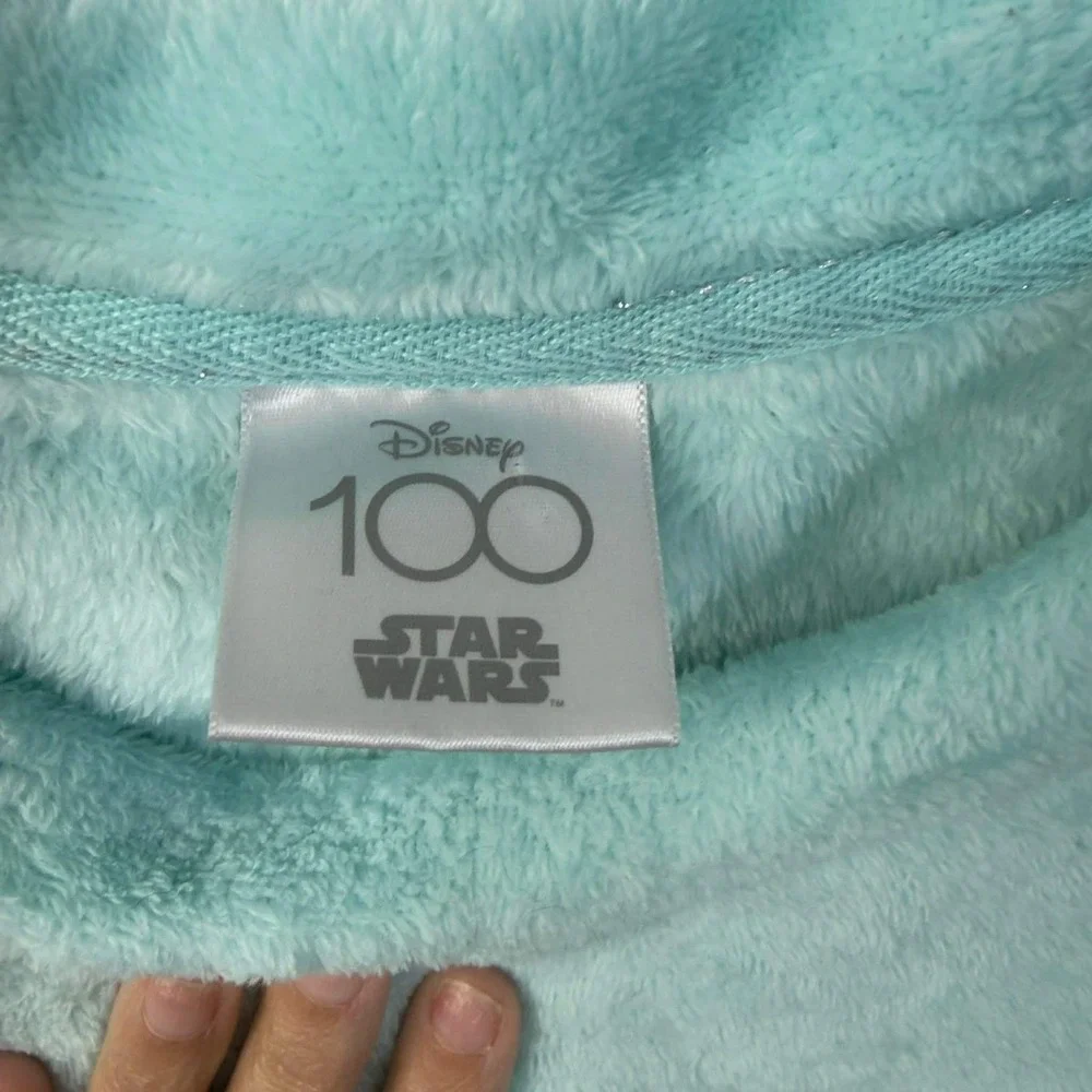 Disney Star‎ Wars Women's Grogu Baby Yoda Plush Fleece Sleep Top Size 2X - Picture 4 of 5